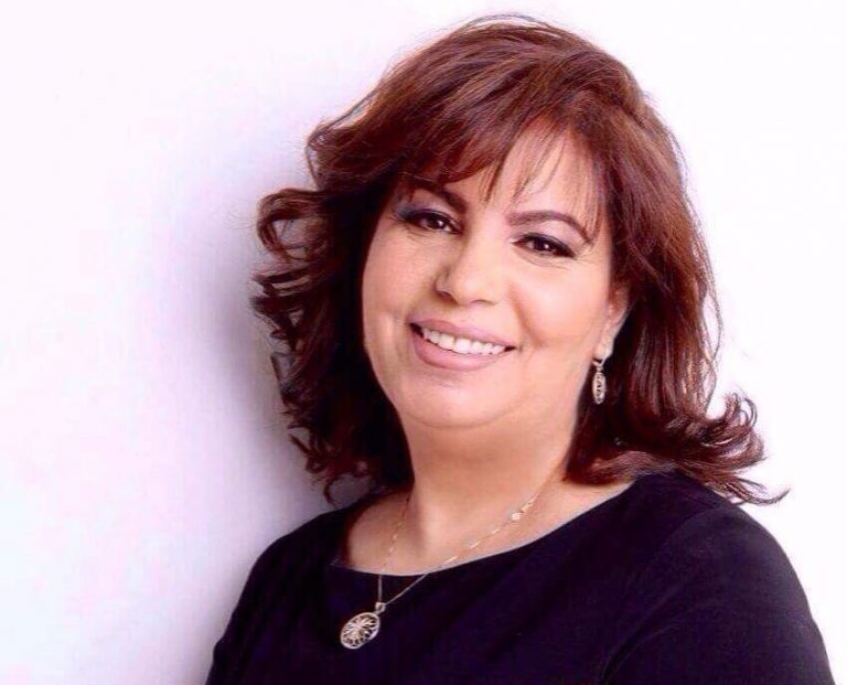 كُرّاسة الوطن – زهرة عز
